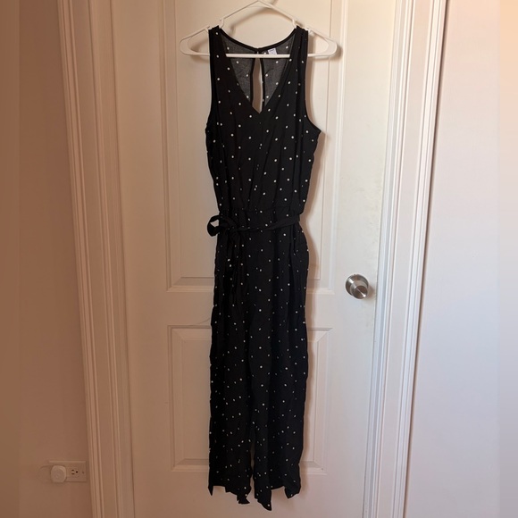 Old Navy Dresses & Skirts - Old Navy Black Polka Dot Sleeveless Jumpsuit, Size Large